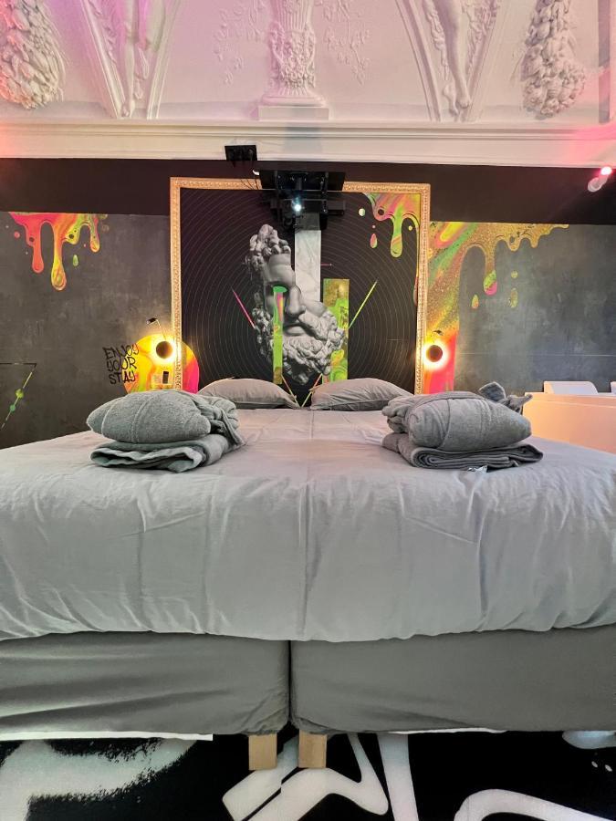 Capsule Art Deco - Jacuzzi - Netflix - Home Cinema - Arcade De Jeux & Nintendo Switch - 2 Chambres - Filet Suspendu Валенсиен Екстериор снимка