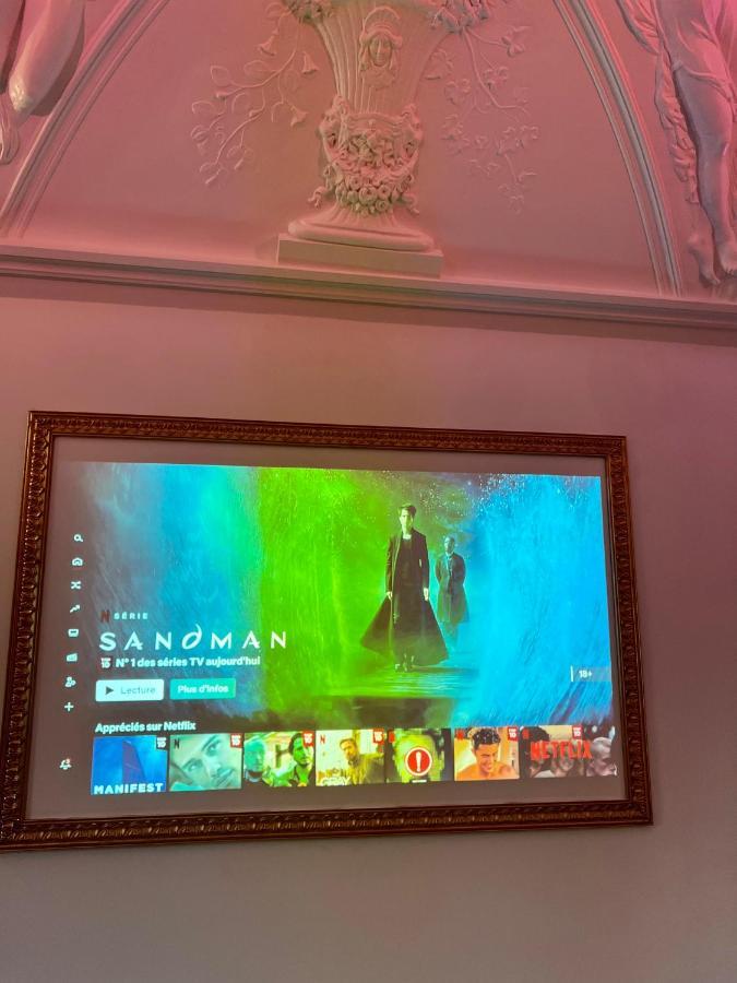 Capsule Art Deco - Jacuzzi - Netflix - Home Cinema - Arcade De Jeux & Nintendo Switch - 2 Chambres - Filet Suspendu Валенсиен Екстериор снимка