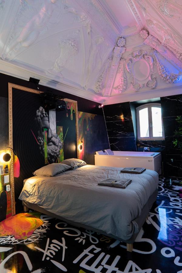 Capsule Art Deco - Jacuzzi - Netflix - Home Cinema - Arcade De Jeux & Nintendo Switch - 2 Chambres - Filet Suspendu Валенсиен Екстериор снимка