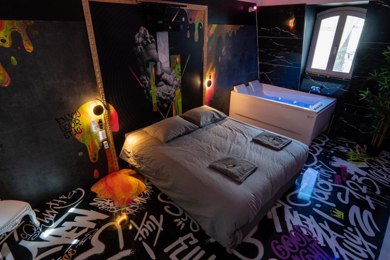 Capsule Art Deco - Jacuzzi - Netflix - Home Cinema - Arcade De Jeux & Nintendo Switch - 2 Chambres - Filet Suspendu Валенсиен Екстериор снимка