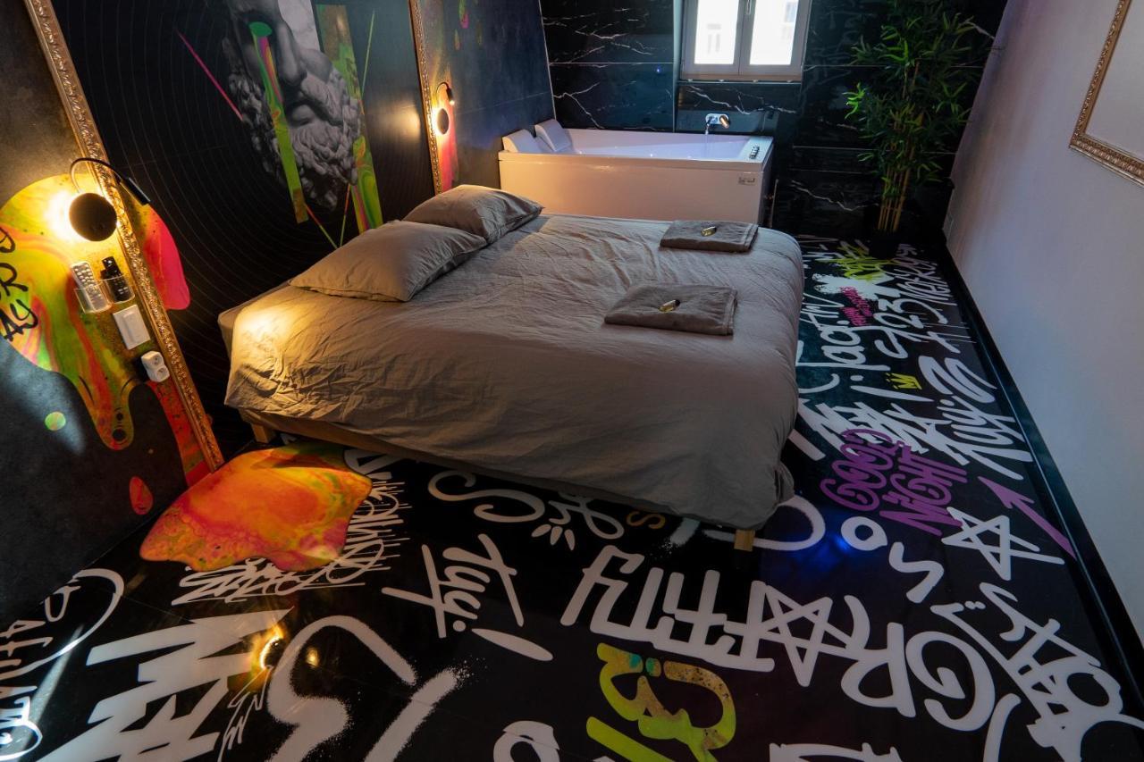 Capsule Art Deco - Jacuzzi - Netflix - Home Cinema - Arcade De Jeux & Nintendo Switch - 2 Chambres - Filet Suspendu Валенсиен Екстериор снимка