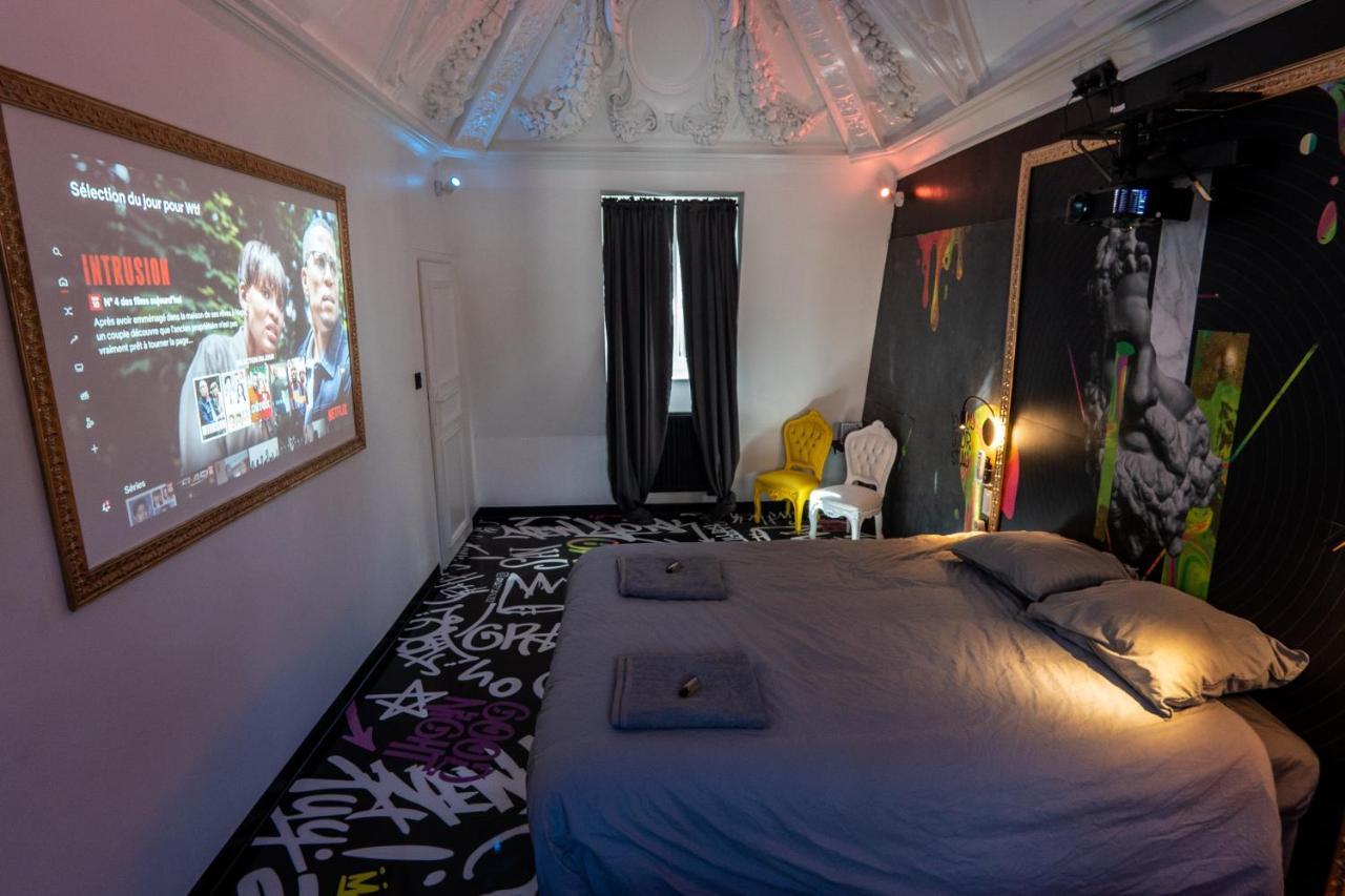 Capsule Art Deco - Jacuzzi - Netflix - Home Cinema - Arcade De Jeux & Nintendo Switch - 2 Chambres - Filet Suspendu Валенсиен Екстериор снимка